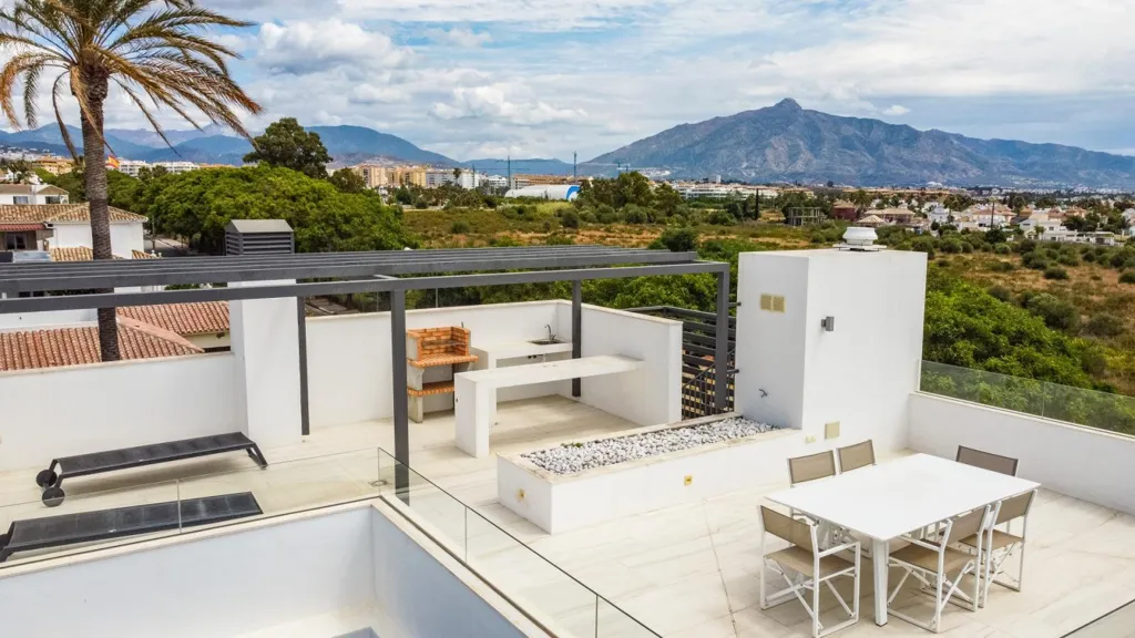 Terrasse - Luxury Villa with Private Pool in Marbella