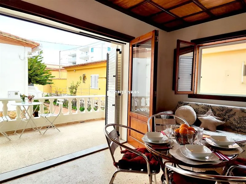 Terrasse - Chalet with Seafront Patio in Piles
