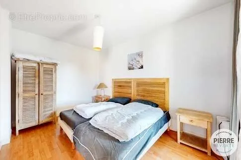 Chambres - Appartement Meublé avec Balcon à Lagord