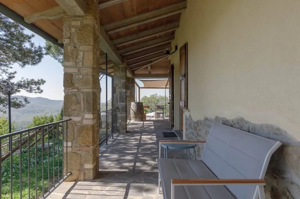 Terrass - Luxury Villa with Garden in Umbertide