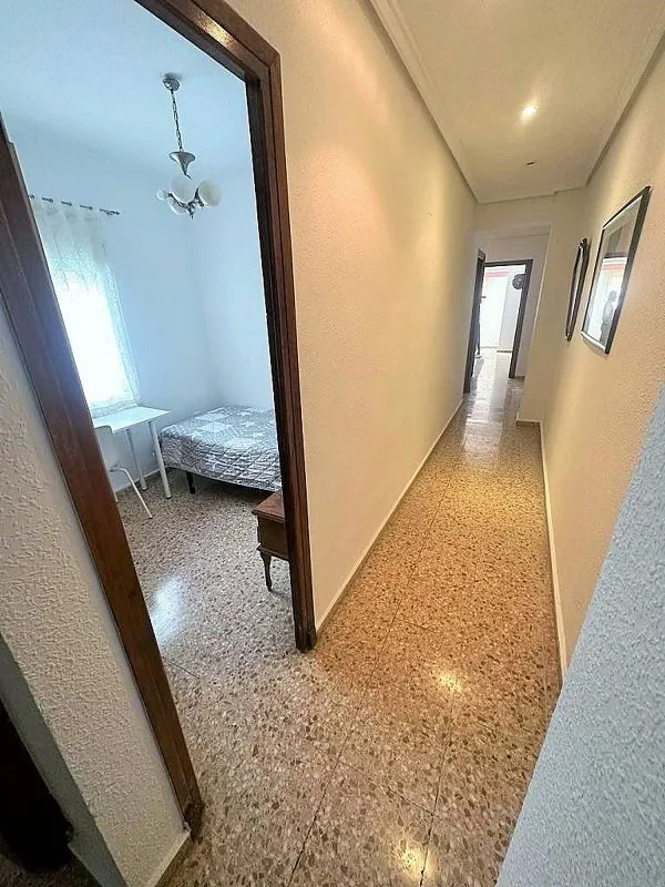 Esik - Furnished Flat with Balcony in Tormos