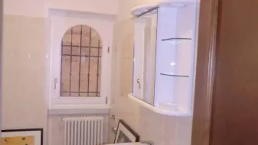 Salles de bain - Rented Apartment with Lake View in Gravedona