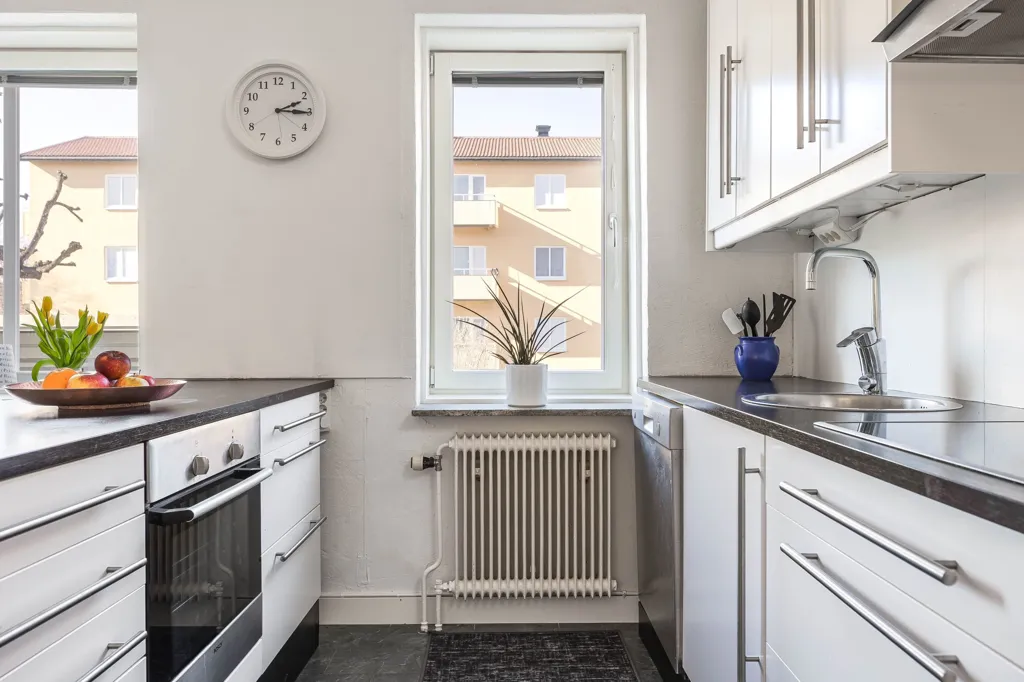 Cuisine - Apartment with Balcony in Tannefors, Linköping