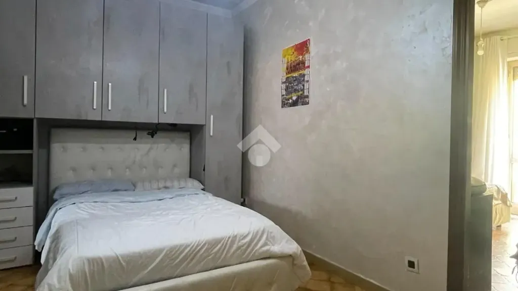 Chambres - Apartment with Balcony in Benevento
