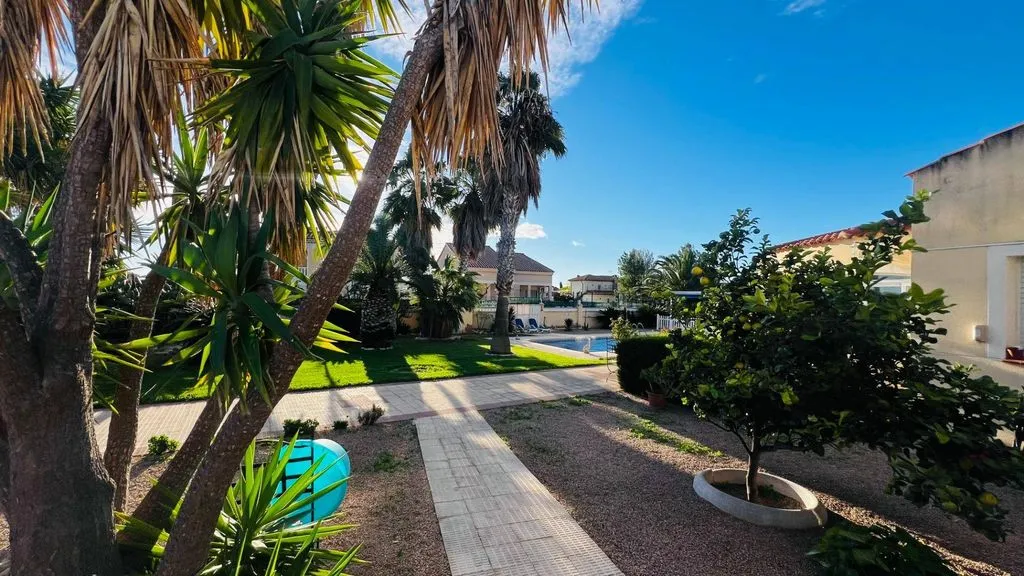 Jardin - Detached Villa with Pool in Miami Platja