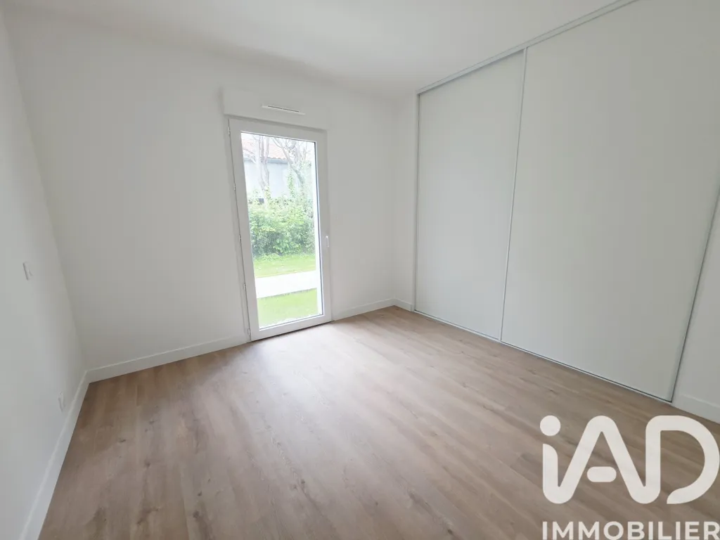 Chambres - Appartement T5 avec Terrasse à Pessac