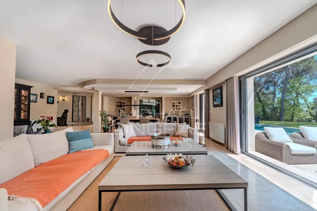 Séjour - Villa au Calme avec Piscine à Mougins
