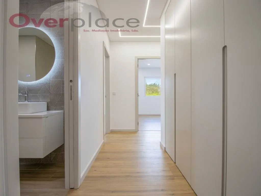hallway_entrance
