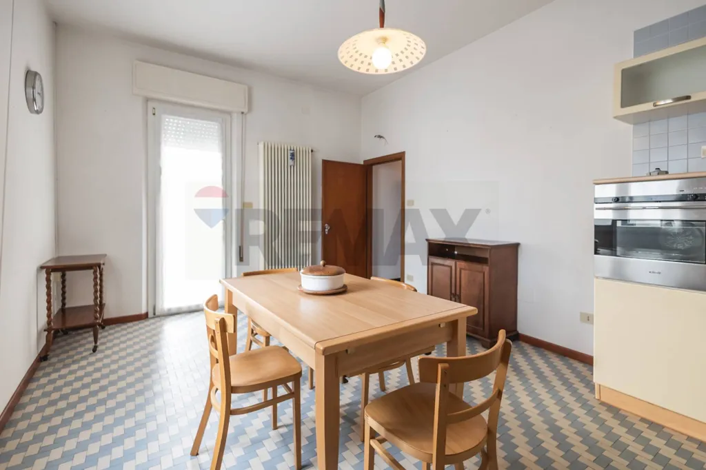 Salle à manger - Independent House with Sea View in Mondaino