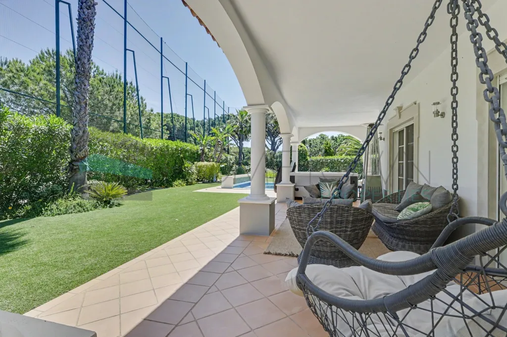 Terrazza - 5-Bed Villa with Pool in Vila Sol, Loulé