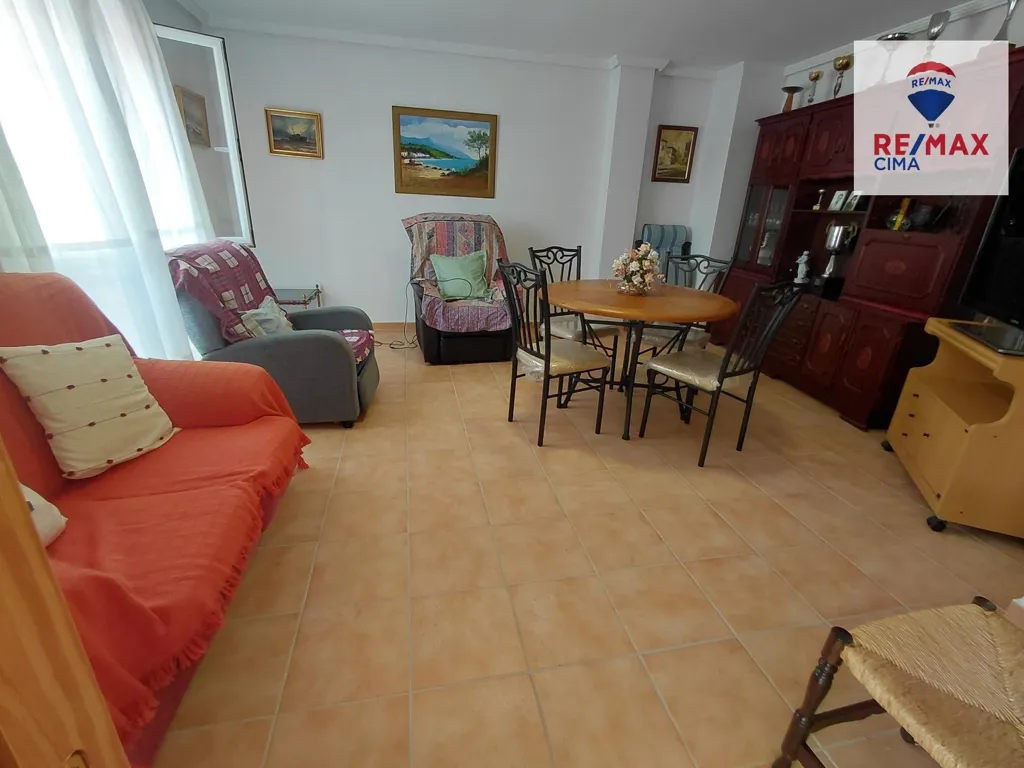 Elutuba - Spacious House with Terraces in Campo Cámara