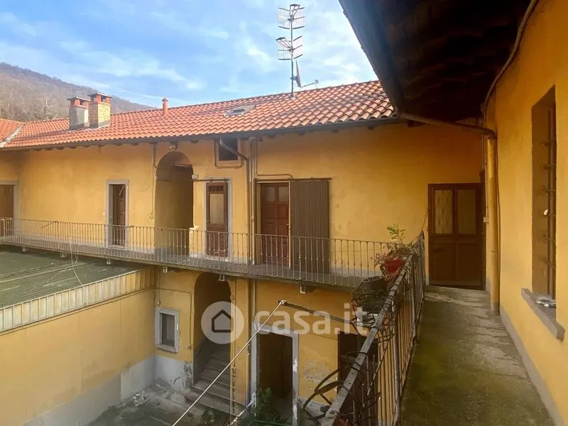 Terrazza - Multi-Unit Property in Central Cocquio-Trevisago