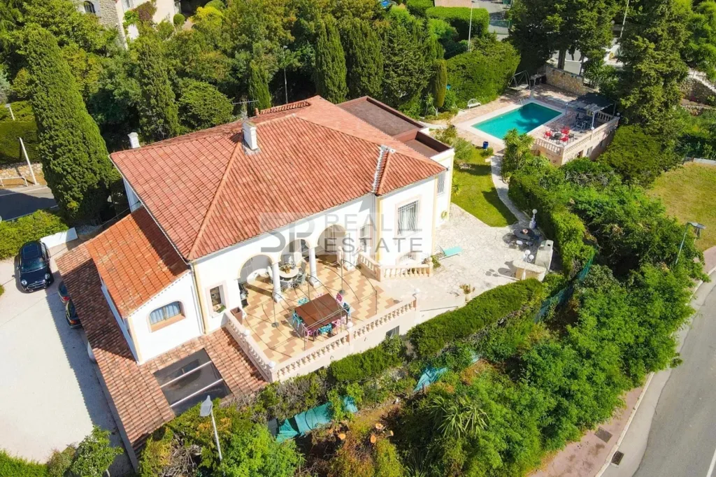 Vista aerea - Character Villa with Sea View in Cannes