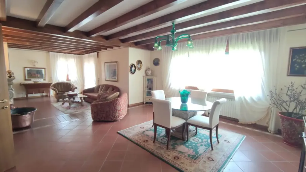 Söögituba - Villa with Panoramic View in Valdobbiadene