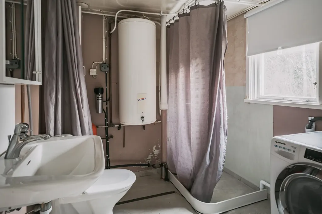 Salles de bain - Country House with Large Plot in Uggletorp