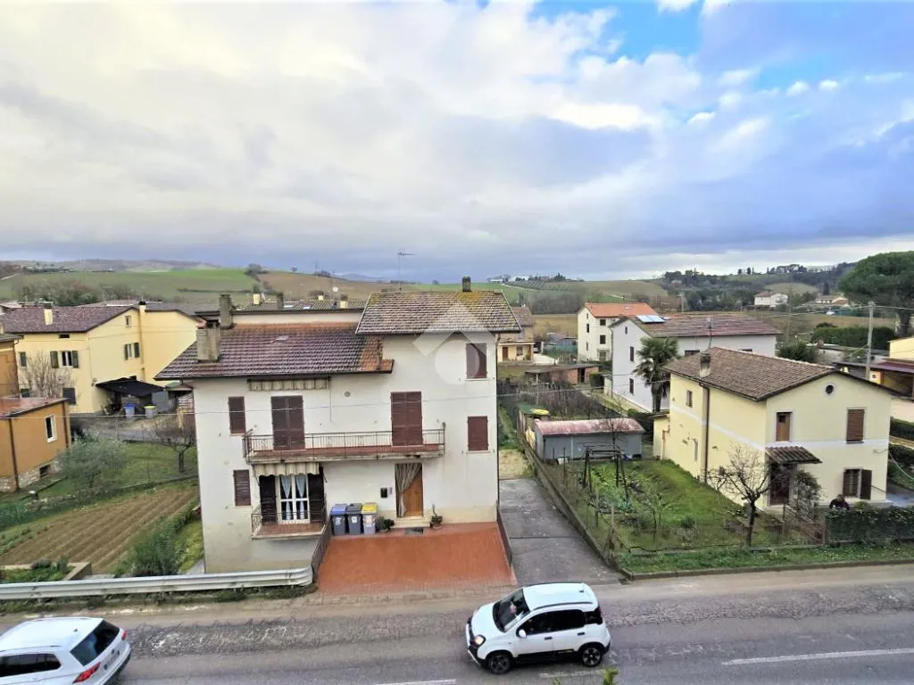 Exterior - Modern Apartment with Balcony in Perugia