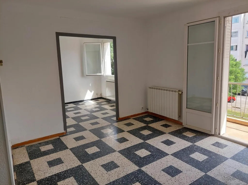 Rooms - T4 Apartment with Balcony in Clavières