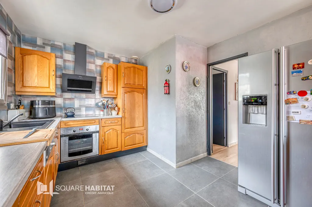 Kitchen - Detached House with Studios in Carbon-Blanc