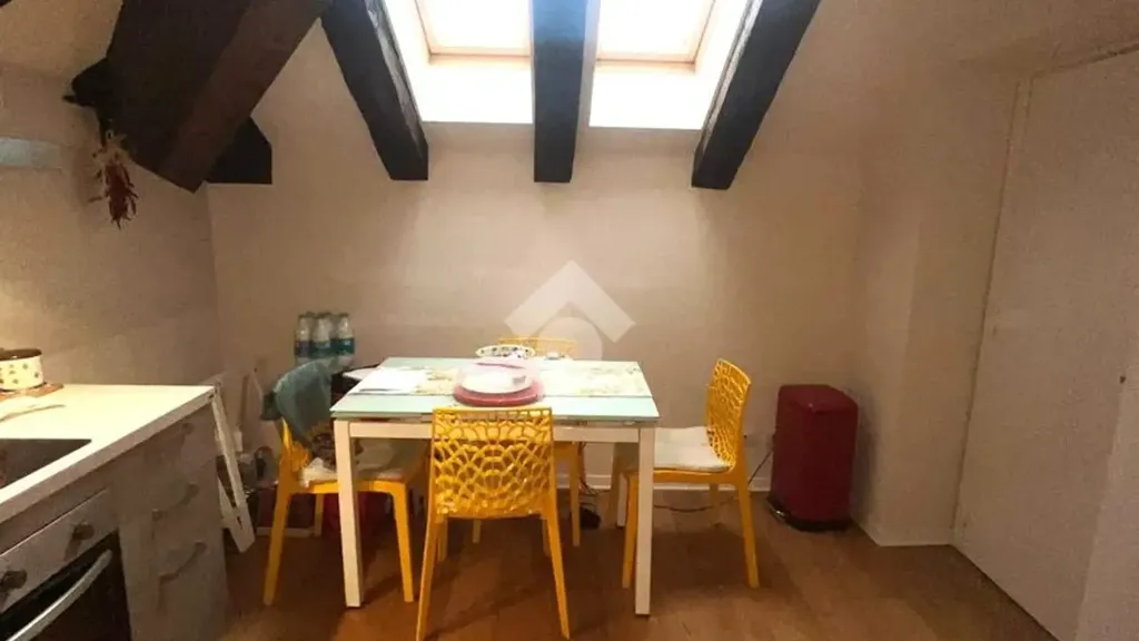 Salle à manger - Mansarded Apartment in Historic Building, Turin