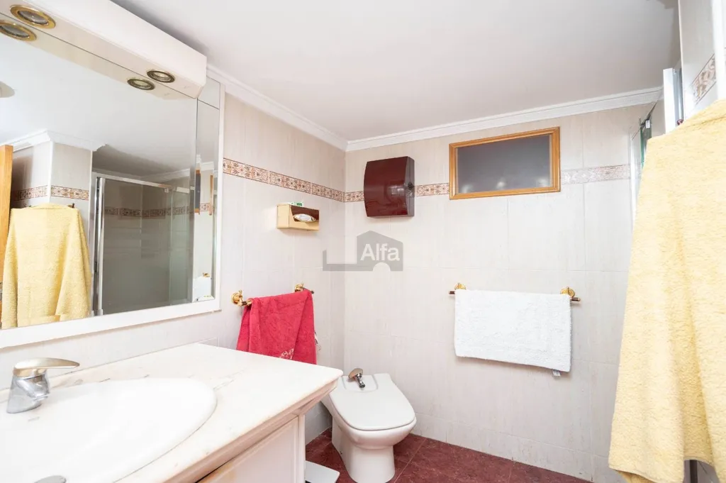 Vannitoad - Detached House with Development Potential in Arturo Soria