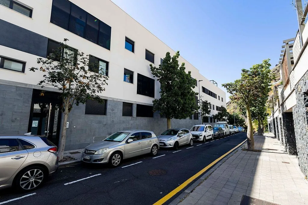 Välivaade - Modern Flat with Balcony in María Jiménez