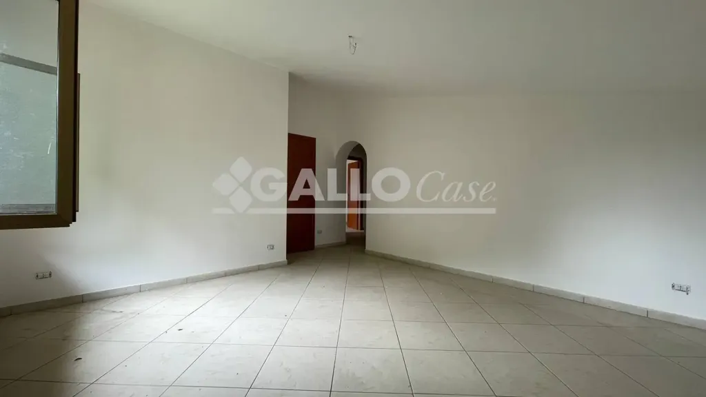 Pièces - Mansard Apartment with Balcony in Mendicino