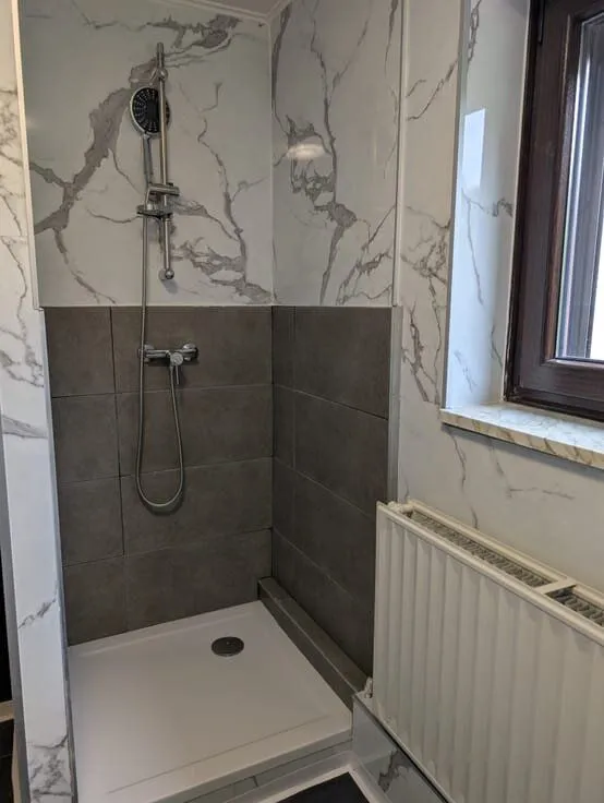 Salles de bain - Colocation avec Vue Meuse à Wépion