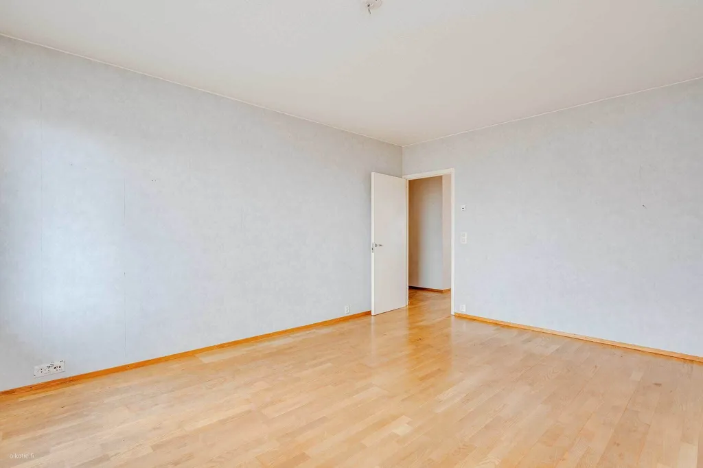 Toad - Spacious Apartment with Balcony in Tampere Hervanta