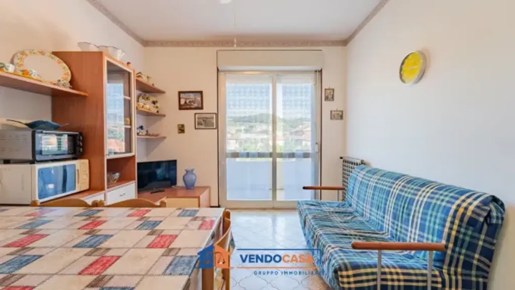 Séjour - Third-Floor Flat with Sea View in San Bartolomeo al Mare