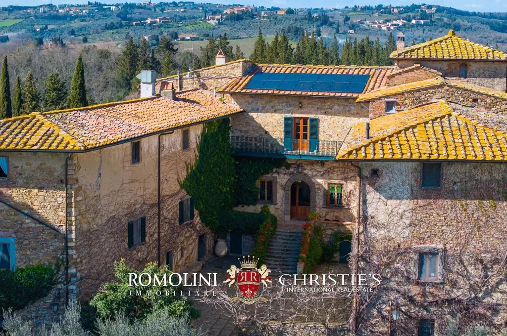 Õhuvaade - Historical Villa with Pool in Chianti Hills