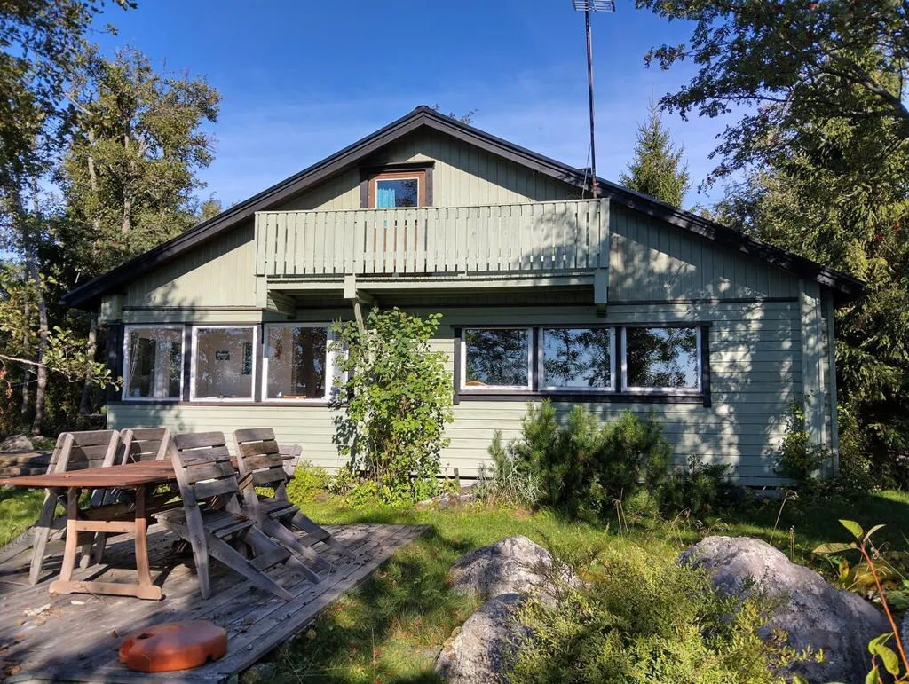 Exterior - Winter Cottage with Sauna on Hästikari Island