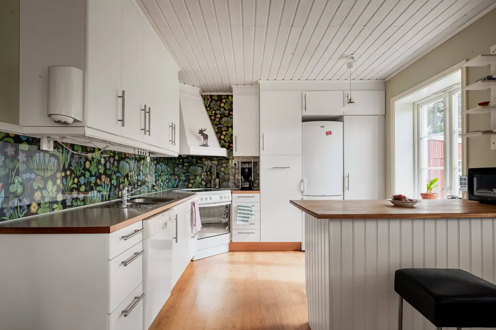 Köök - Modern Villa with Sea View in Ratan