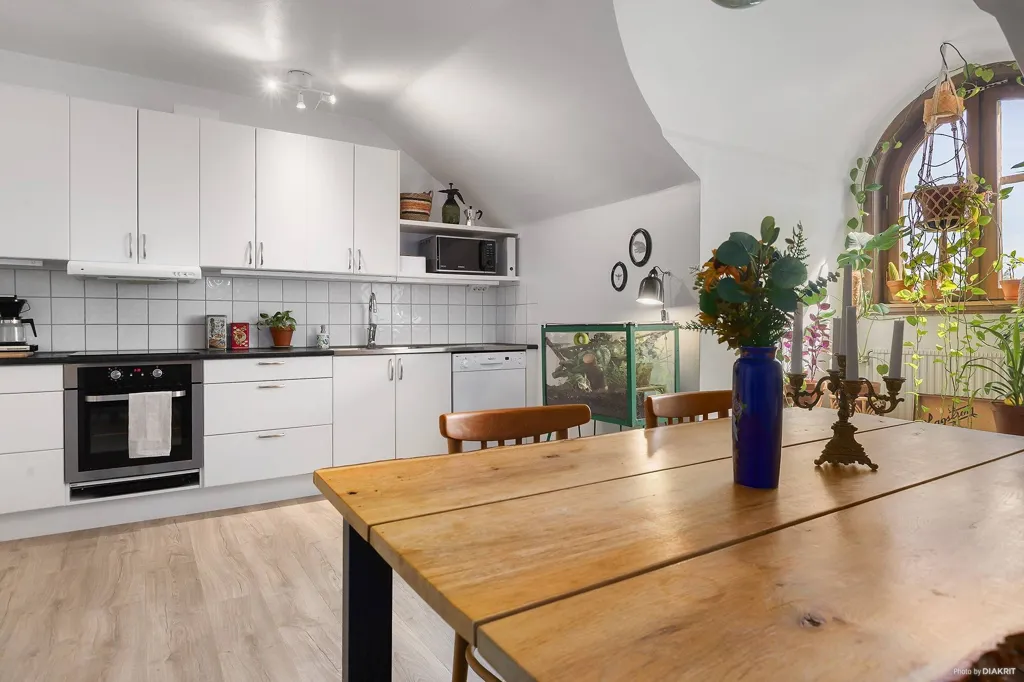 Cuisine - Charming Apartment with Terrace in Örebro