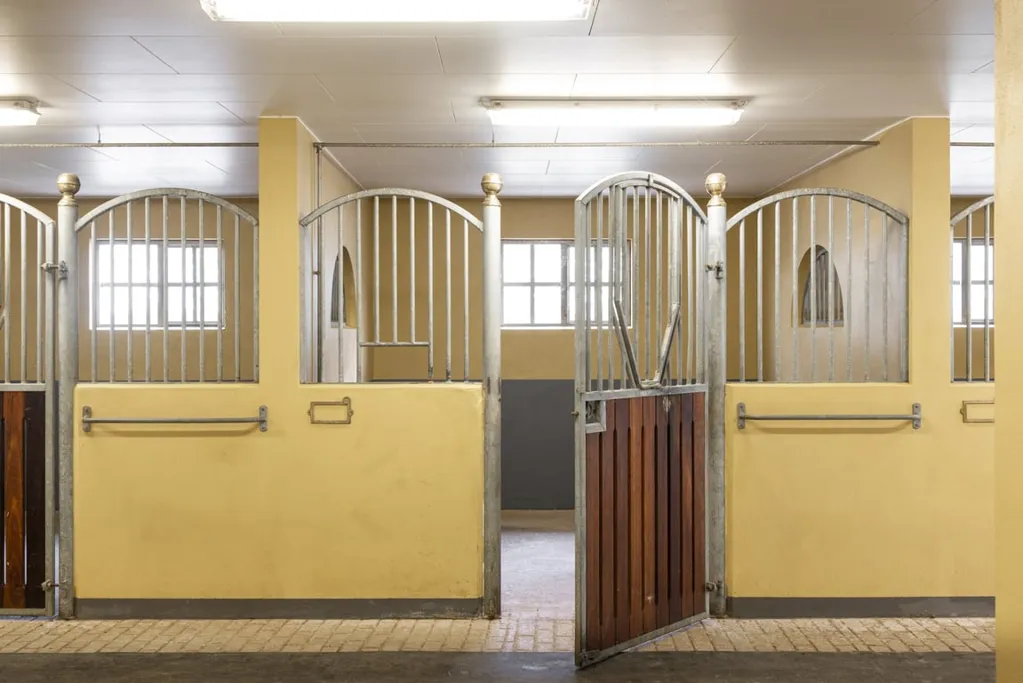 Entrée - Equestrian Facility with Pool in Helsingborg