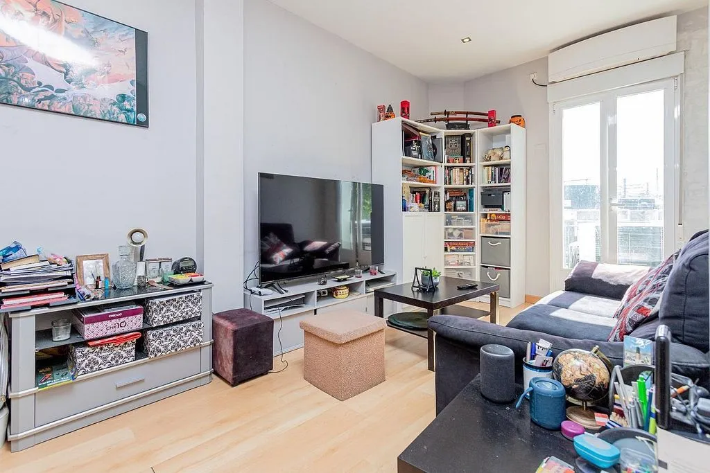 Séjour - Apartment with Balcony near Atocha, Madrid
