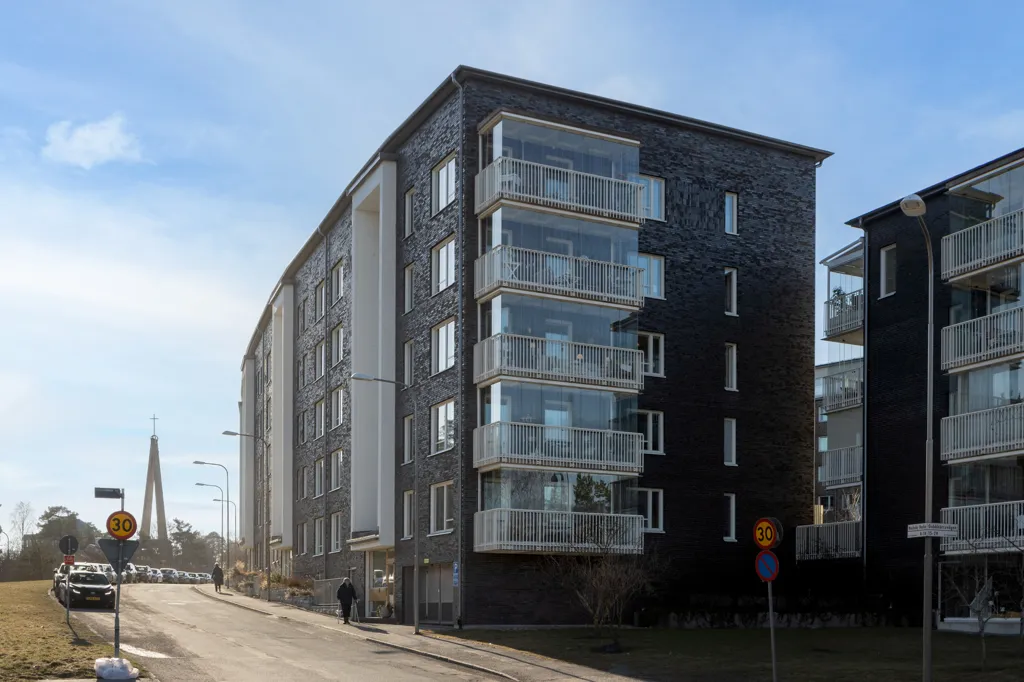 Extérieur - 55+ Apartment with Two Balconies in Nockeby Backe