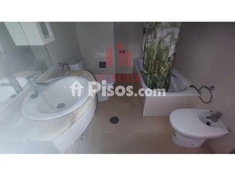 Salles de bain - Apartment with Balcony in City Centre