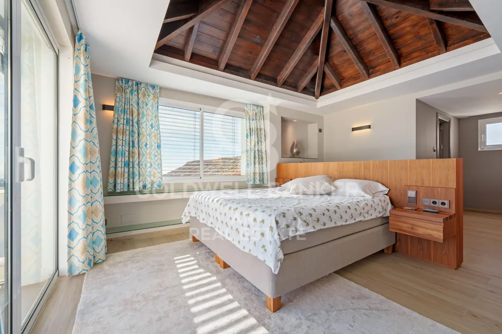 Magamistoad - Contemporary Mediterranean Villa with Panoramic Views in Benahavís