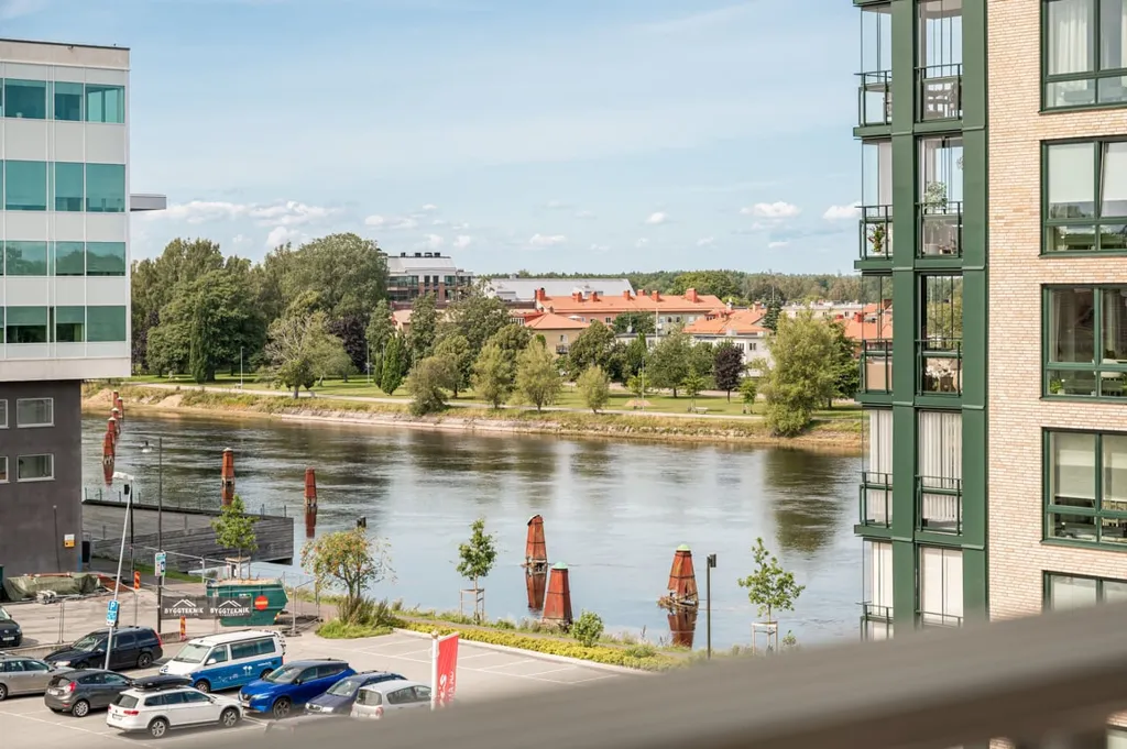 Rõdu - Apartment with Glass Balcony in Karlstad