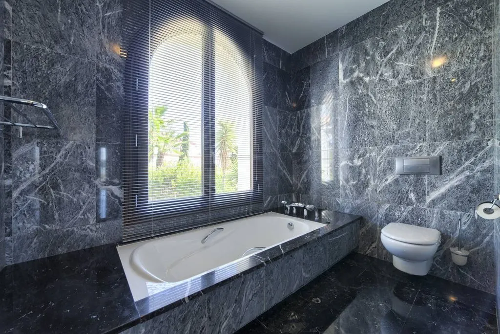 Salles de bain - Luxury Villa with Private Pool in Benahavís