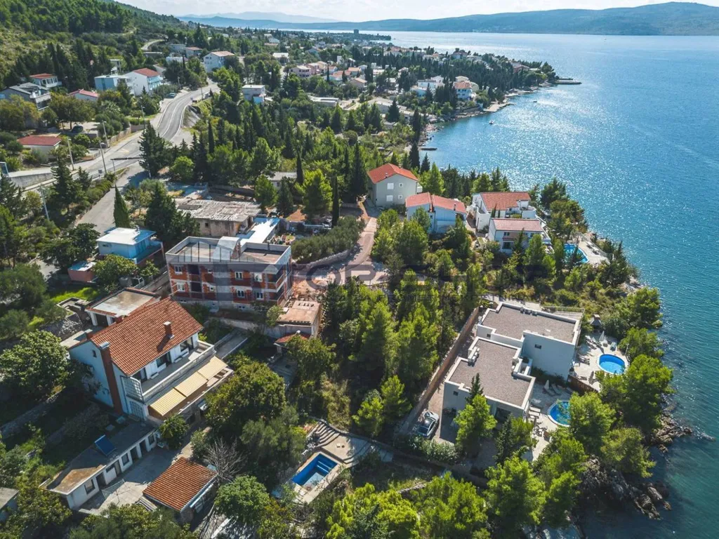 Vista aerea - Family House with Sea Access in Starigrad