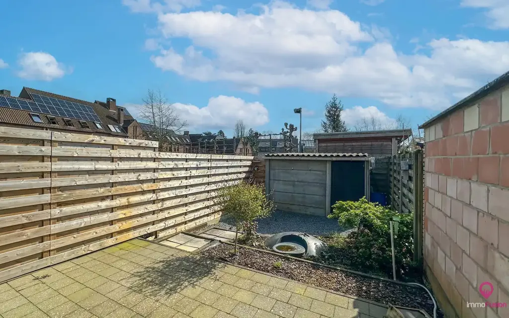 Garden - Mixed-Use Property with Garden in Beringen Centre