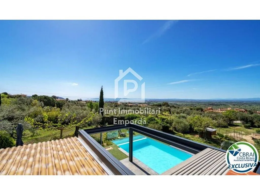Piscina - Chalet with Pool in Palau-Saverdera