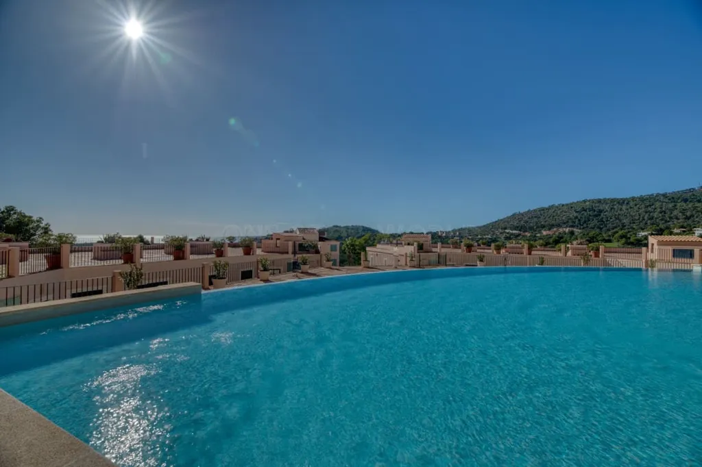 Piscine - Luxury Flat with Private Garden in Calvià