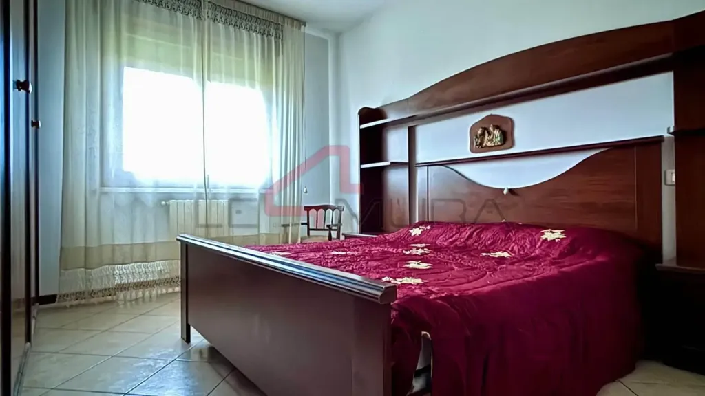 Chambres - Trilocale with Terrace in Nogara