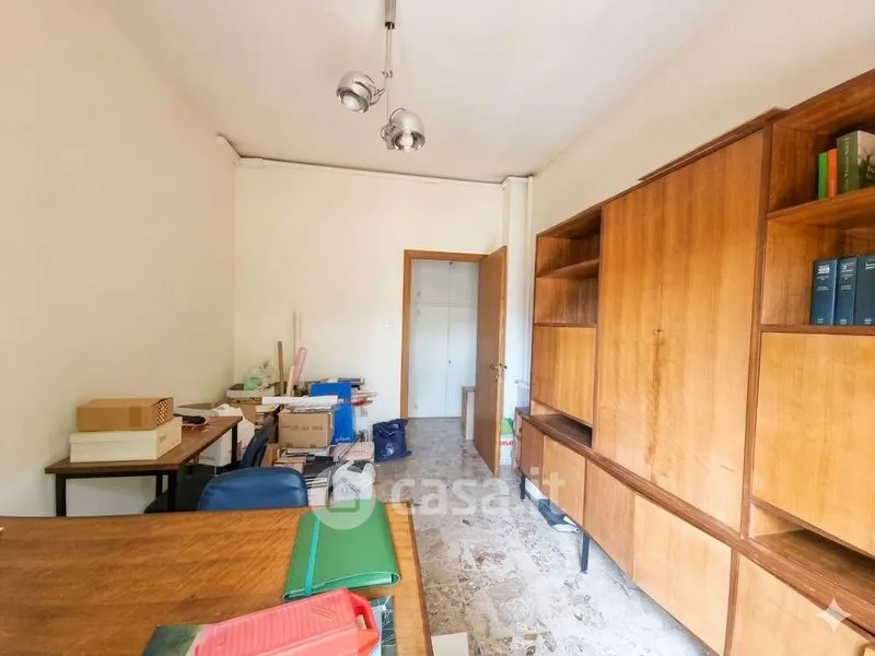 Bureau - Apartment with Terraces in Canapè, Foligno