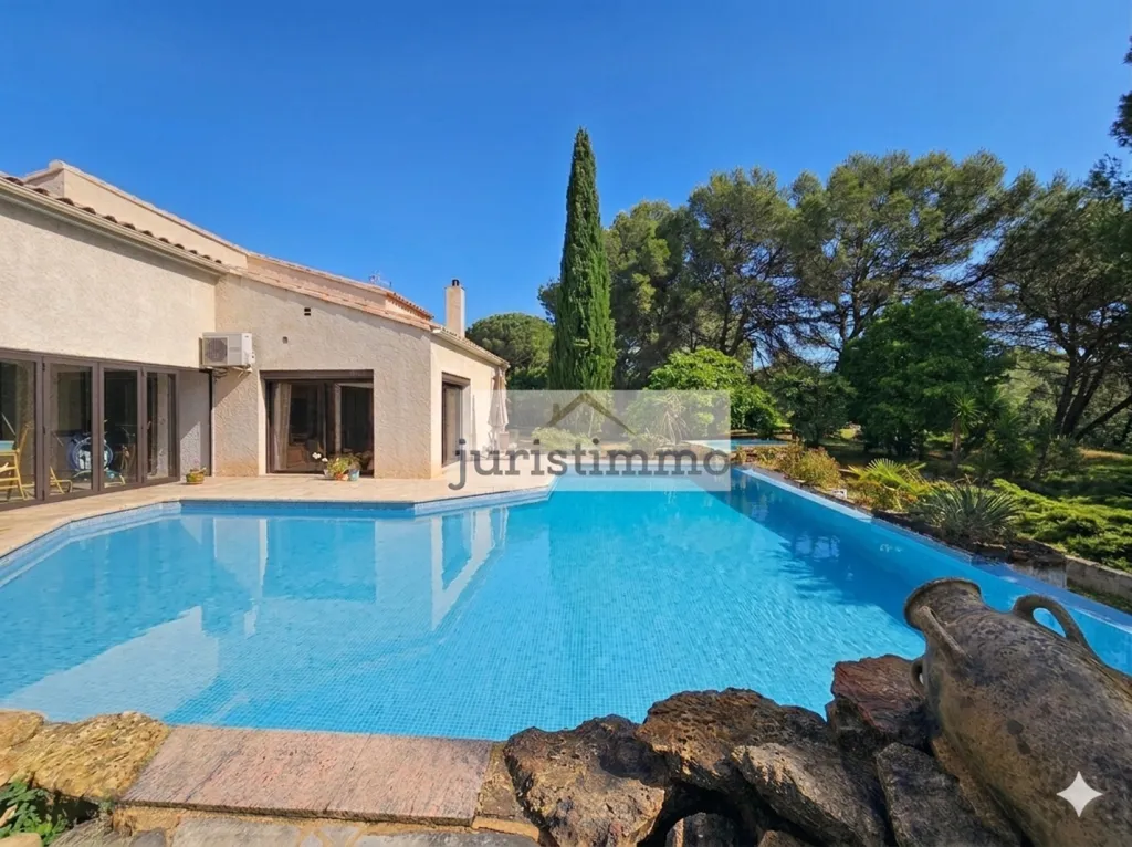 Pool - Two-Home Property with Panoramic Pool in Uchaux