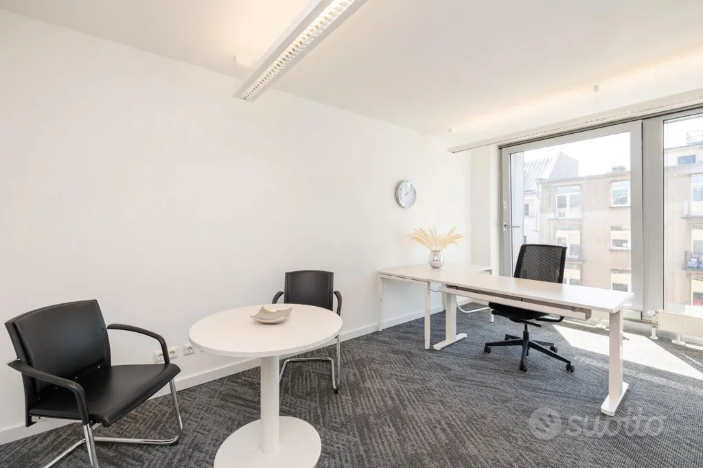 Bureau - Dedicated Offices with High-Speed Wi-Fi in Forlì