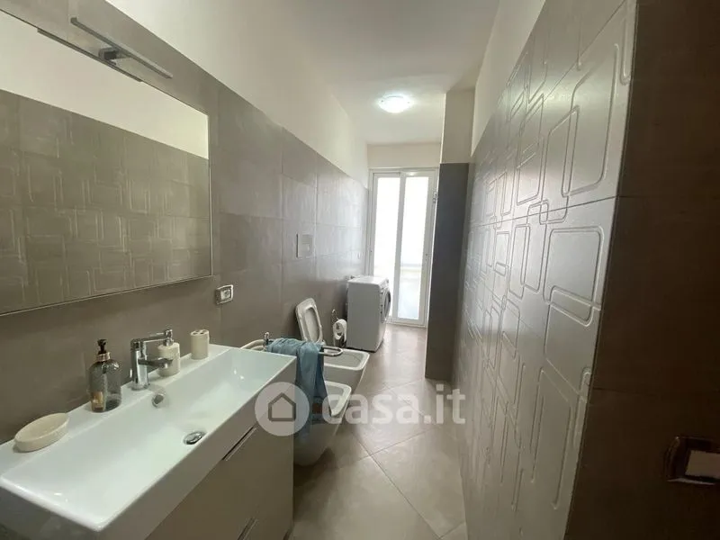 Salles de bain - Rented Apartment with Balcony in Messina