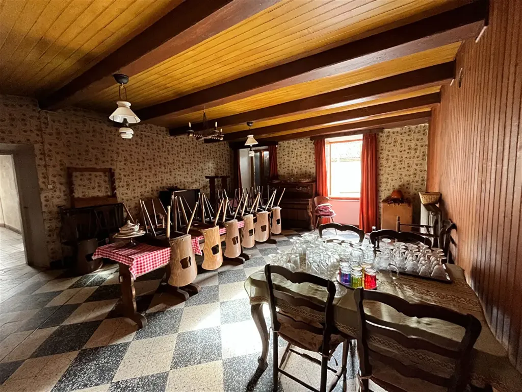 Maison 8 pièces à Beaurieres